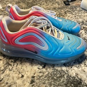 Womens Nike Air Max LIMITED EDITION ombré blue pink sneakers running shoes 7.5